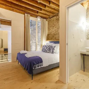 Palacio Vegafuente By Caleta Homes , Málaga Spagna